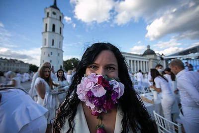 Septintoji „Le Dîner en Blanc“ vakarienė Vilniuje / Irmanto Gelūno / „Žmonės Foto“ nuotr.