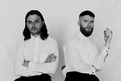 „Hurts“ išleido penktąjį albumą, pažymėtą didžiausia grupės krize