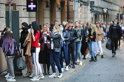 Eilė į Donato Montvydo koncertą / Martyno Stankaičio nuotr.