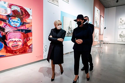 Brigitte Macron ir Dianos Nausėdienės apsilankymas MO muziejuje / Ryčio Šeškaičio nuotr.