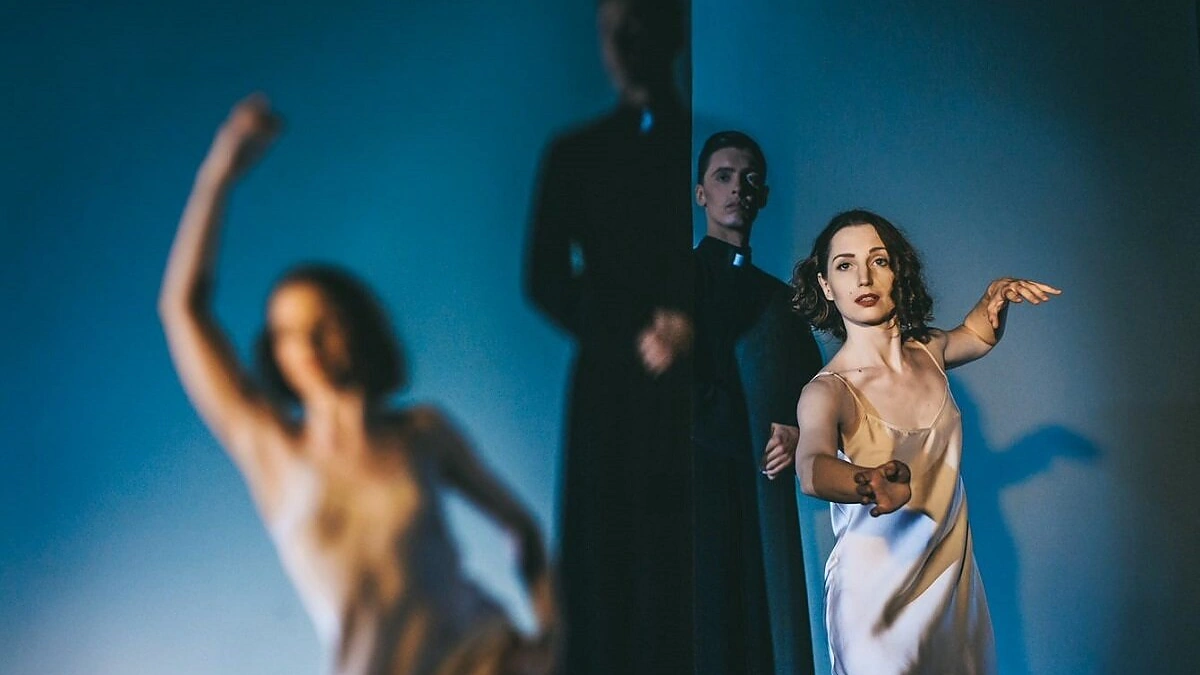 „Altorių šešėly“ (KVMT nuotr)