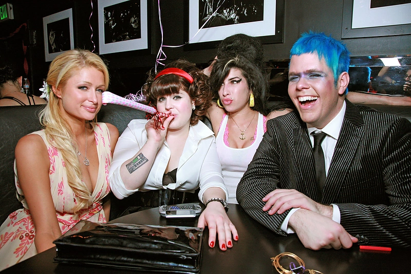 Paris Hilton, Kelly Osbourne, Amy Winehouse ir Perezas Hiltonas / Vida Press nuotr.