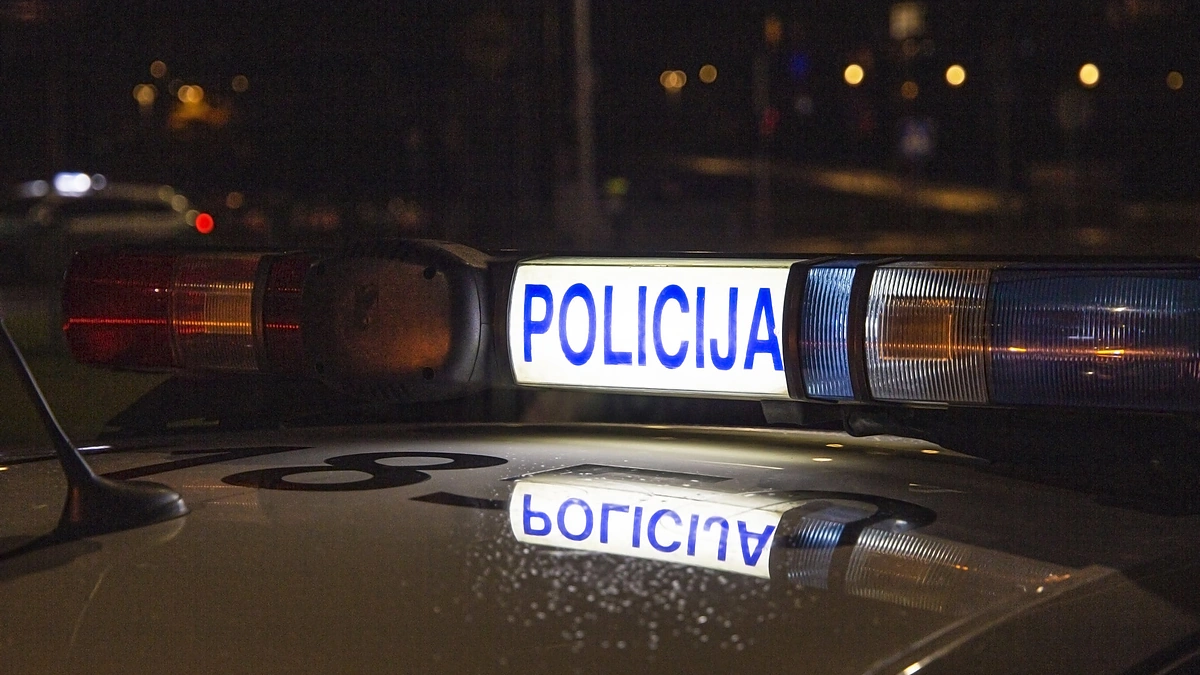 Akimirka iš vykusio policijos reido / Ernestos Čičiurkaitės / 15min nuotr.