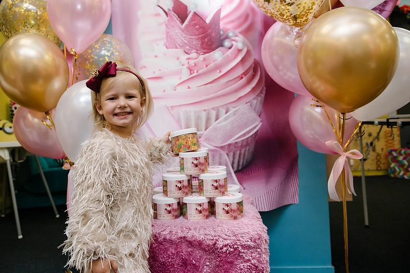 Nerijaus ir Agnės dukros Evos gimtadienio akimirkos