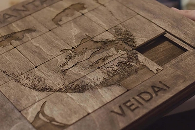 Albumo pakuotė, kadras iš dokumentikos