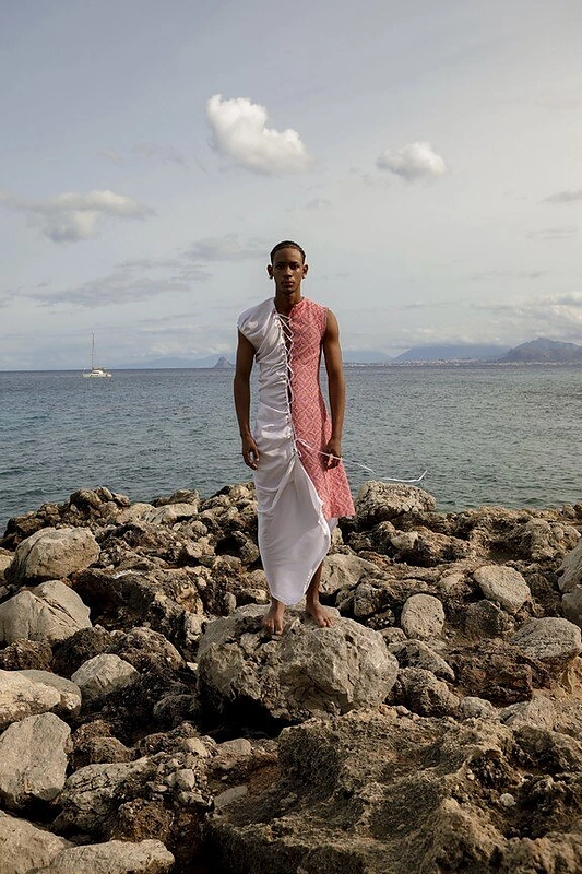 Lietuvių kūrėjos Gin Salemo kolekcija „Penelope“ iš perdirbtų vestuvinių suknelių.