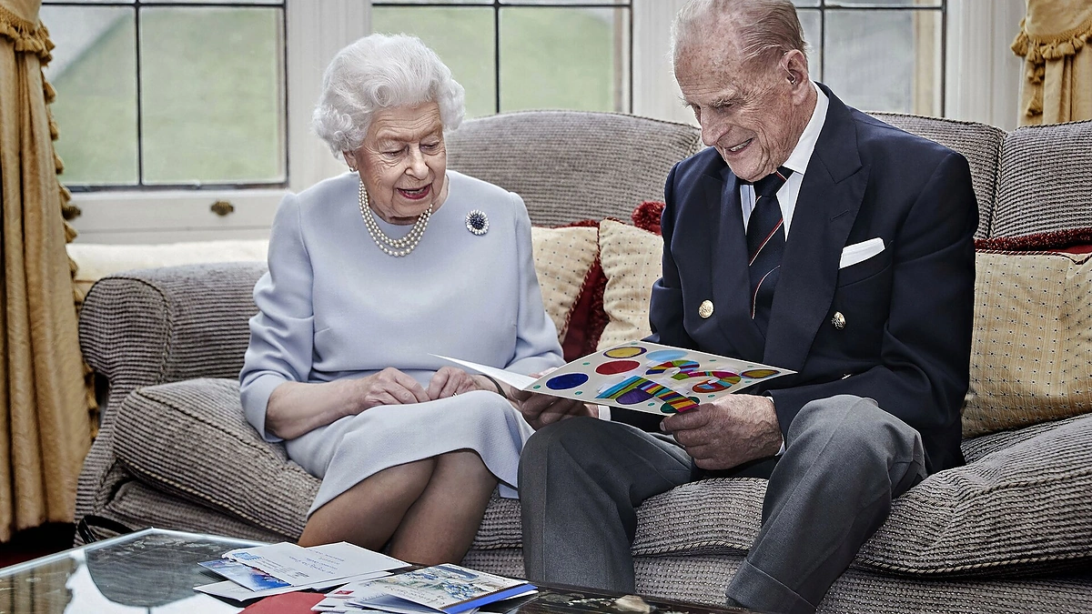 Karalienė Elizabeth II ir jos vyras princas Philipas