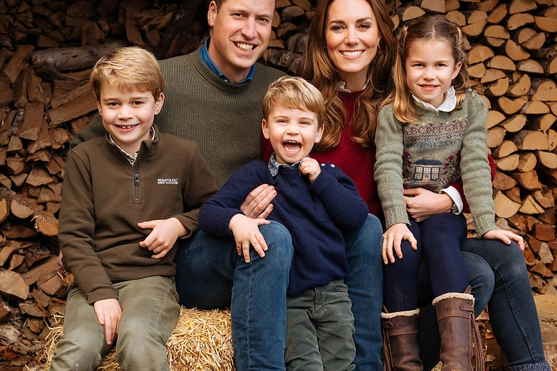 Princas Williamas ir Kembridžo hercogienė Catherine su vaikais