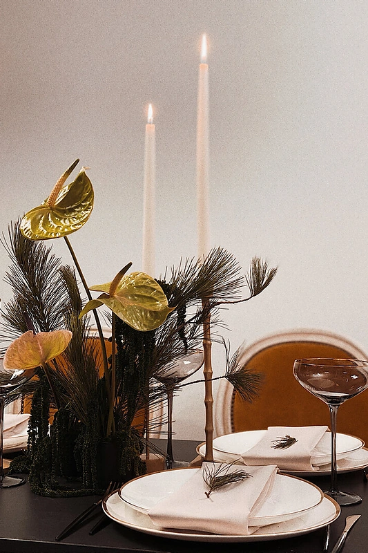 „Flower Power“ florisčių šventinio stalo papuošimas / Asmeninio archyvo nuotr.