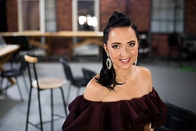 Išgirskite: Eglė Visockaitė įgarsino smurtą šeimoje patyrusios moters istoriją