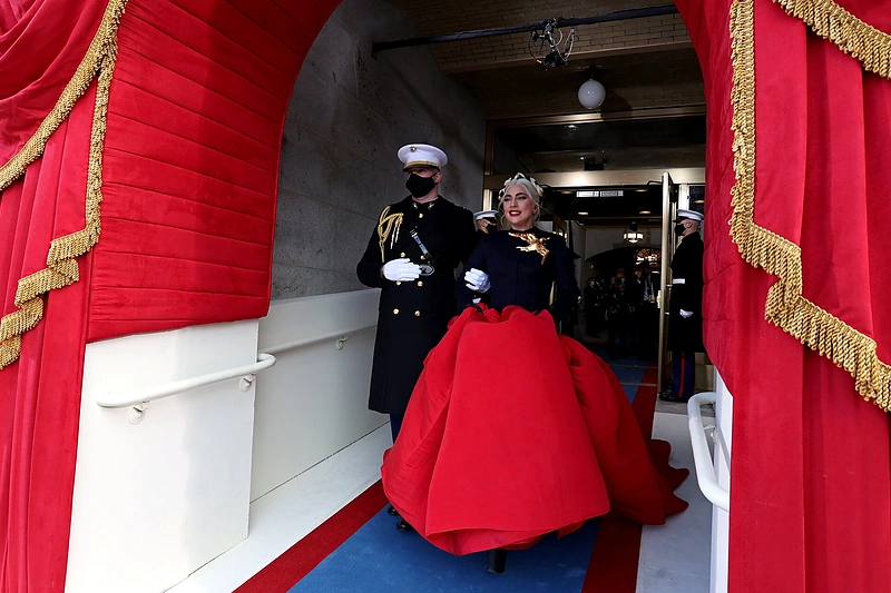 Lady Gaga dalyvavo JAV prezidento Joe Bideno inauguracijos ceremonijoje