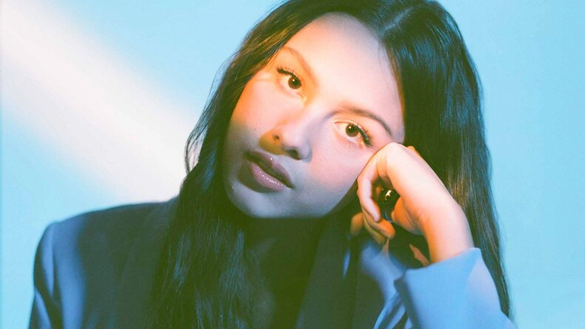 Debiutinis Olivios Rodrigo singlas „Drivers License“ vos per vieną dieną „Spotify“ platformoje buvo perklausytas daugiau nei 15 milijonų kartų, o netrukus viršijo 100 milijonų perklausų ribą – greičiausiai per visą šios platformos istoriją! / VIDA PRESS nuotrauka