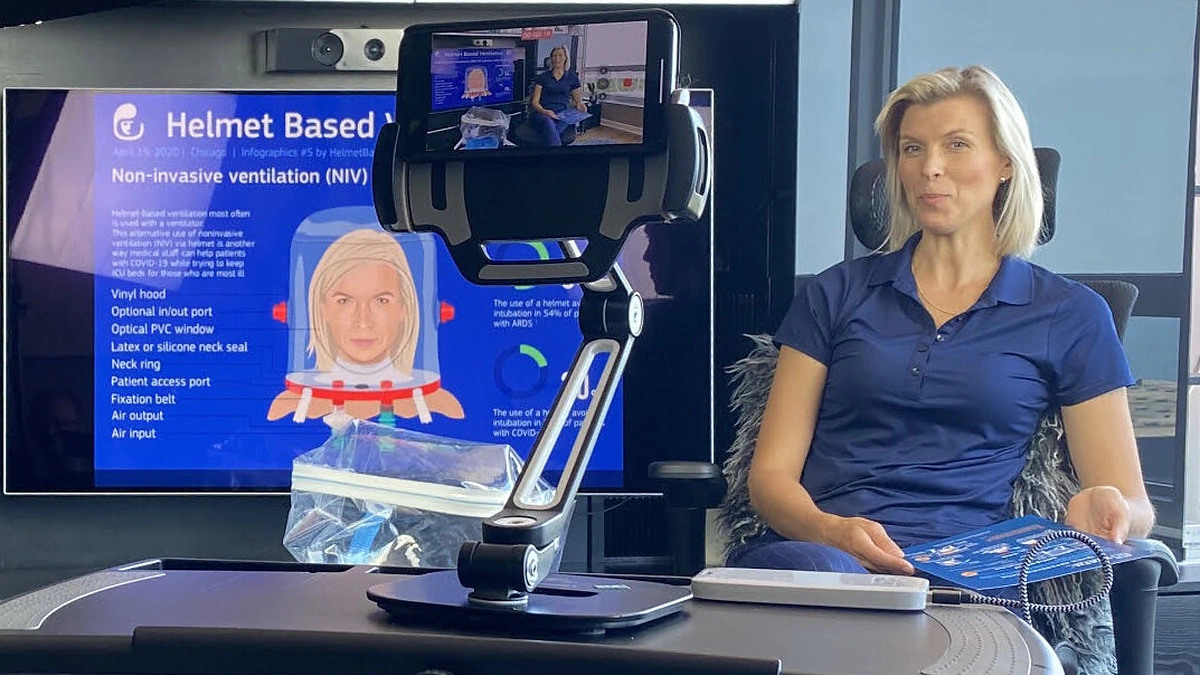 Vyriausiosios slaugytojos išsilavinimą Lietuvoje ir JAV įgijusi Aurika daugiausia laiko skiria amerikiečių medikams mokyti dirbti su neinvaziniais ventiliacijos šalmais, skirtais padėti reanimacijoje atsidūrusiems ligoniams