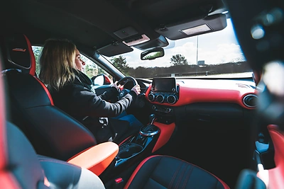 Vilnietė Auksė išbandė automobilį „Nissan Juke“