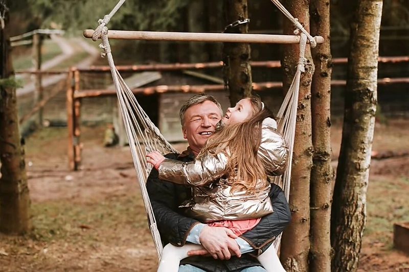 Žilvinas Žvagulis su anūke Barbora / Asmeninio albumo nuotr.