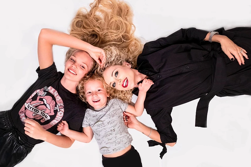 Edita Daniūtė su dukra Evita ir sūnumi Romeo / Sara Stojkovic nuotr.