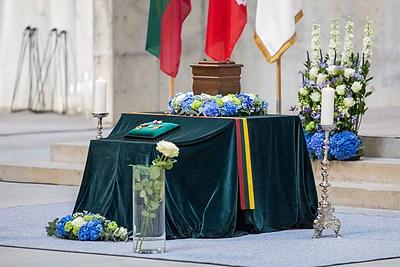 Atsisveikinimas su prof. Kęstučiu Vitkumi Vilniaus Šv. Juozapo bažnyčioje / Irmanto Gelūno nuotr.