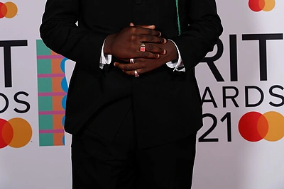 Reperis J Husas „Brit Awards“ apdovanojimuose