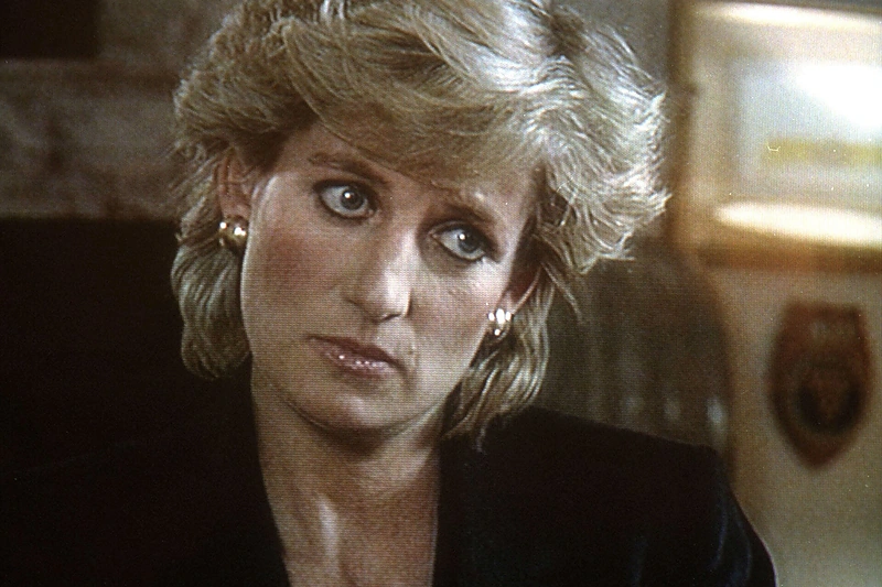 Princesė Diana 1995 metais davė sensacingą interviu apie savo skyrybas BBC žurnalistui Martinui Bashirui
