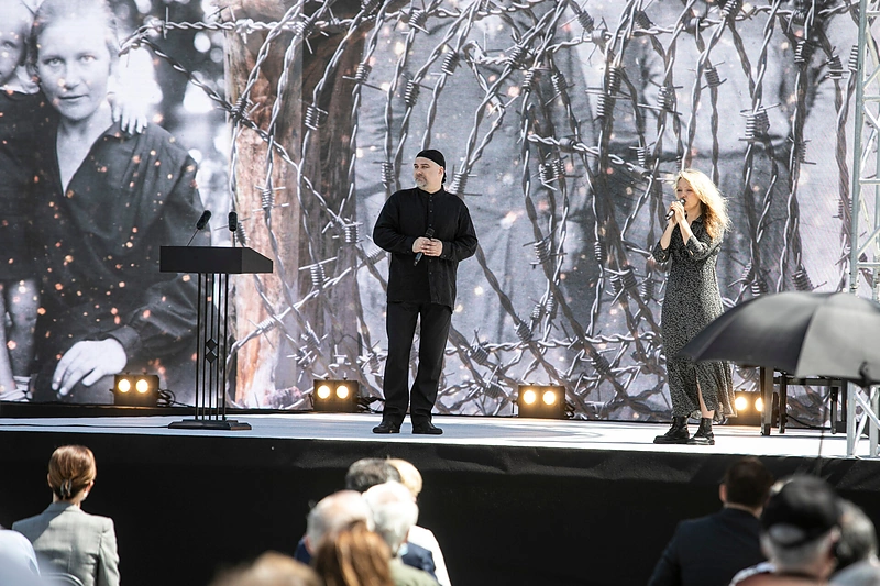 Gedulo ir vilties dienos minėjimas Lukiškių aikštėje / Pauliaus Peleckio nuotr.