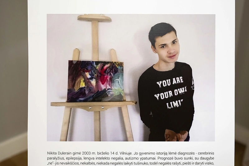 Nikitos Dulerain parodos atidarymo akimirka / Organizatorių nuotr.