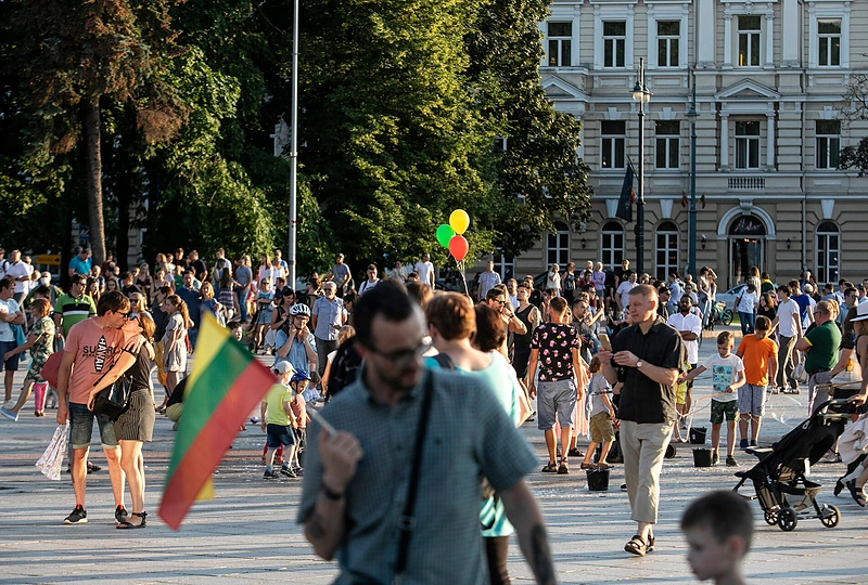 Koncertas „Tautiškos giesmės pakylėti“ Katedros aikštėje / Pauliaus Peleckio / „ŽMONĖS Foto“ nuotr.