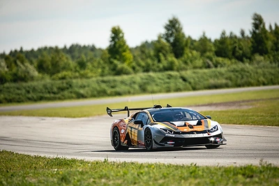 „Geros dovanos“ komanda ruošiasi „Aurum 1006 km lenktynėms“ / Projekto partnerio nuotr.