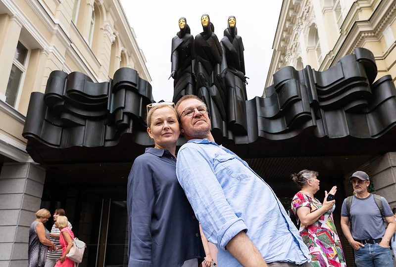 Nacionaliniame dramos teatre po 3 metų atidengta skulptūra „Mūzų šventė“ / Gretos Skaraitienės nuotr.