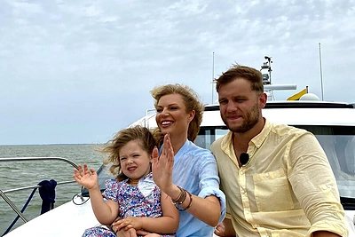 Solveiga Mykolaitytė su mylimuoju Mantu ir jo dukra Idile