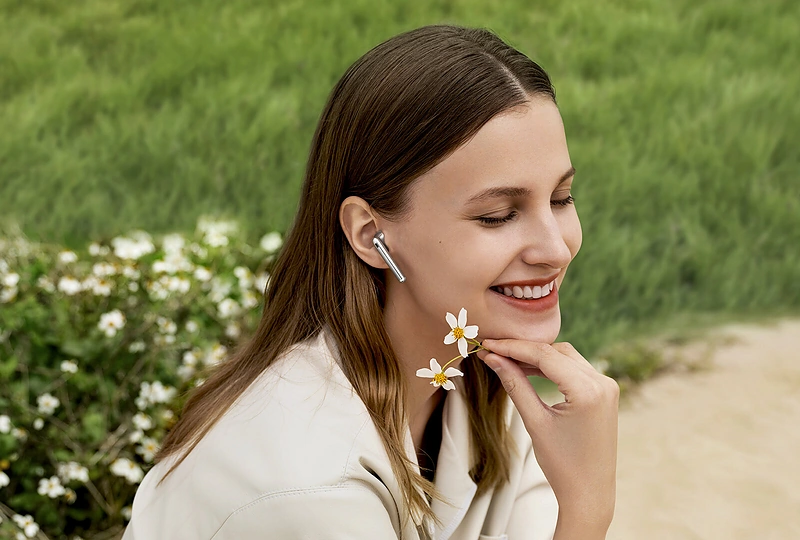 Belaidės ausinės „Huawei FreeBuds 4“