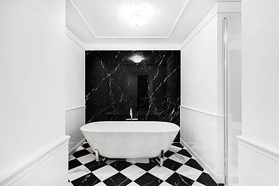 Villeroy&Boch Antheus kolekcijos laisvai pastatoma vonia