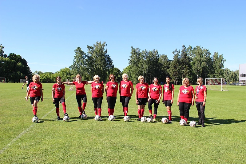 Ramutės Kartavičienės futbolo komanda / G.Keturakytės nuotr.