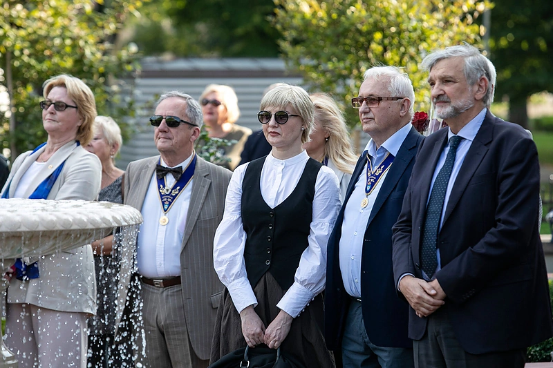 Valdovų rūmuose atidengtas Bonos Sforcos bareljefas / Pauliaus Peleckio nuotr.