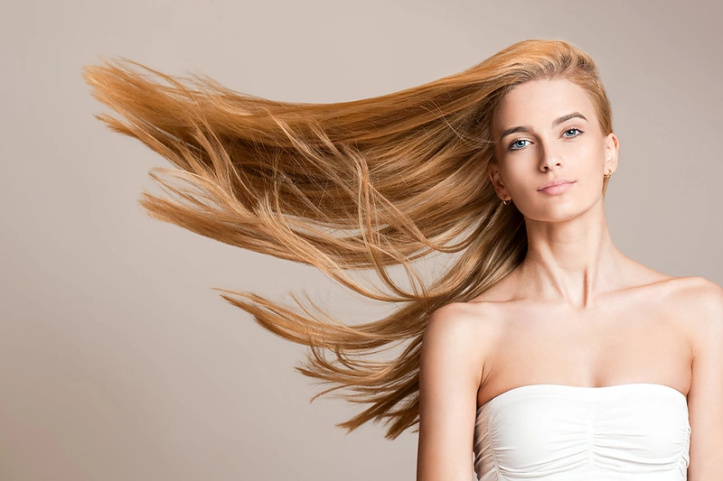 Moteris ilgais plaukais / 123RF.com nuotr.