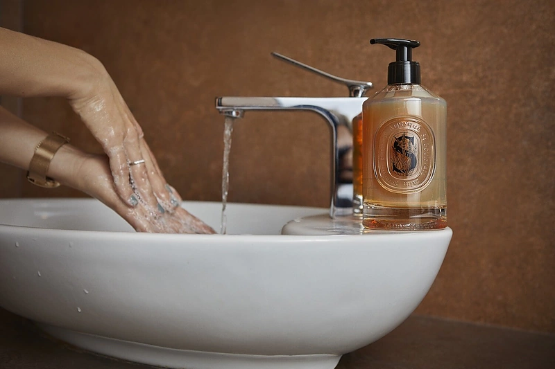 DIPTYQUE „Softening Hand Wash“ rankų ploviklis, cremedelacreme.shop