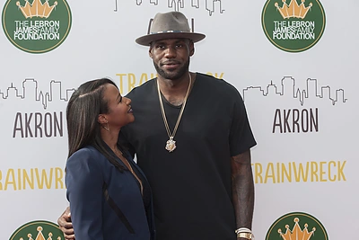 LeBronas Jamesas su žmona Savannah Brinson / Scanpix nuotr.