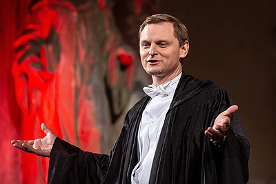 Operos solistas Liudas Mikalauskas: „Dalyvausiu Naisių Žolinėje. O kodėl neturėčiau?“