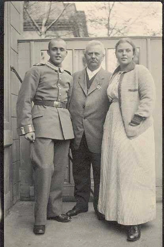 Cornelia Gurlitt su tėvu ir broliu Hildebrandu / Drezdeno Technikos universiteto Gurlittų šeimos fondo nuotr.