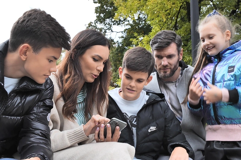 Tatjanos ir Kšištofo Lavrinovičių šeima / LNK nuotr.