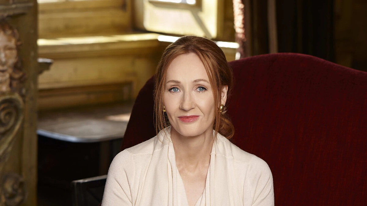 J. K. Rowling / Debra Hurford Brown nuotr.