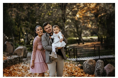 Ovidijus Petrauskas su žmona Evelina Guseva-Petrauske ir dukrele Estele