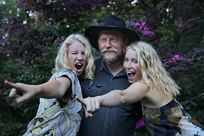 Dainuojamosios poezijos festivalis „Tai – aš“ kviečia poeziją atrasti Vilniaus senamiesčio gatvėse