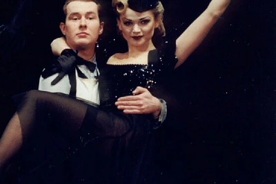 Garcon – Džiugas Siaurusaitis, Agata – Lina Budzeikaitė. „Moterų dainos“, 1998 / D.Matvejevo nuotr.
