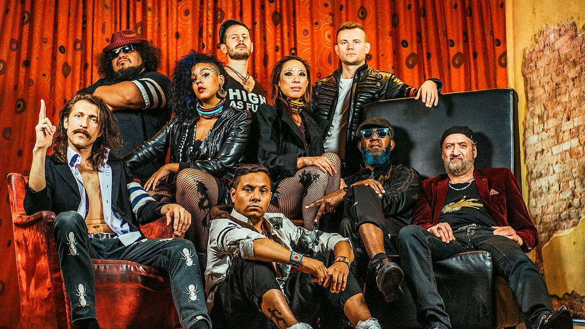 Grupė „Gogol Bordello“