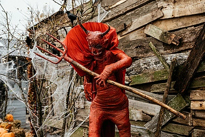 Helovino miestelis Kirkiluose