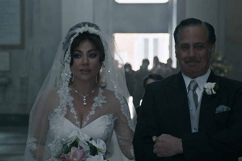 Lady Gaga filme „Gucci mados namai“ / Universal Pictures International nuotr.