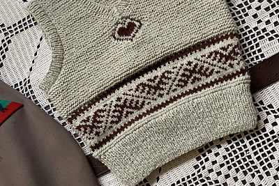 Dizaineris Giedrius Paulauskas atkūrė Lietuvos partizanės uniformą ir ekipuotę / A.Krasuckaitės nuotr.