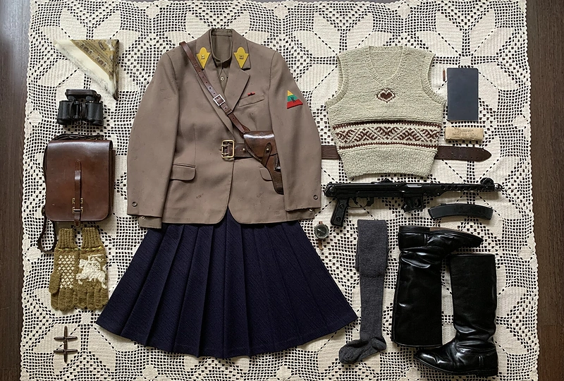 Dizaineris Giedrius Paulauskas atkūrė Lietuvos partizanės uniformą ir ekipuotę / A.Krasuckaitės nuotr.