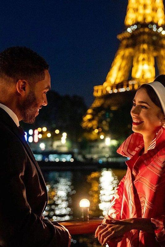 Antrasis „Emily in Paris“ sezonas / Stop kadras