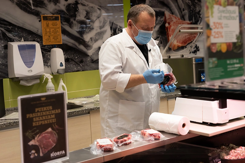 Brandintos jautienos paruošimas NORFOJE / Gretos Skaraitienės / BNS nuotr.